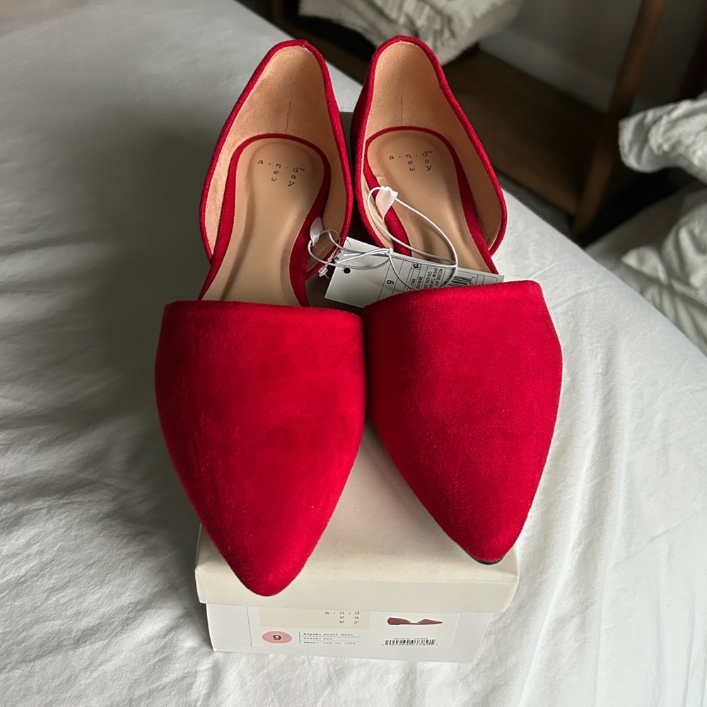 A NEW DAY RED FAUX SUEDE FLATS SHOES 9 nwt!
